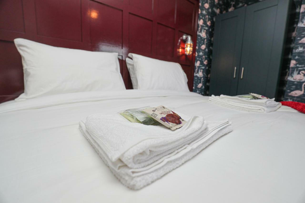3 -Min Walk To Southport Pier & Beach Fast Wi-Fi & Perfect Getaway Habitación foto